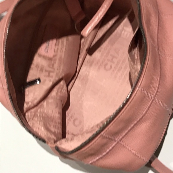 SOLD Chanel Chocolate Bar pink Caviar leather - Picture 14 of 16